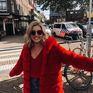 Meet your Posher, Zoë